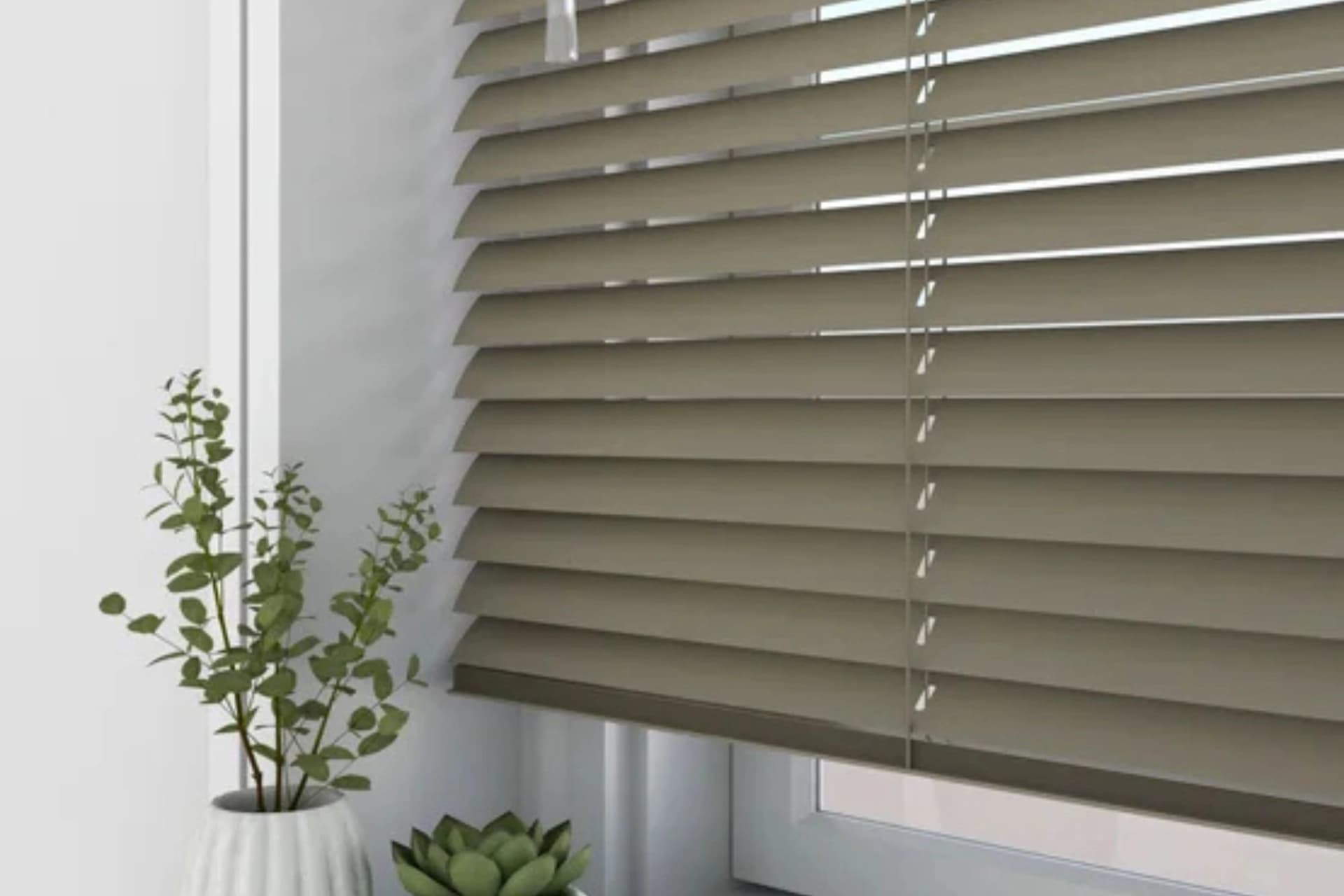 Kitchen with beautiful plantation shutters from Advenco